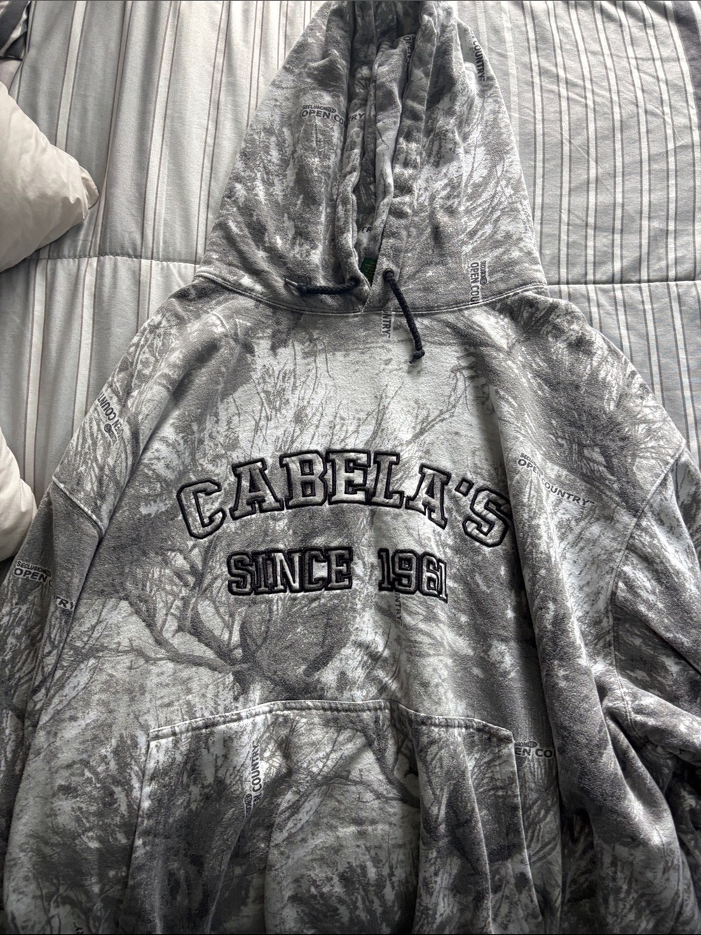 Cabela's Gray Camouflage Pullover Hoodie